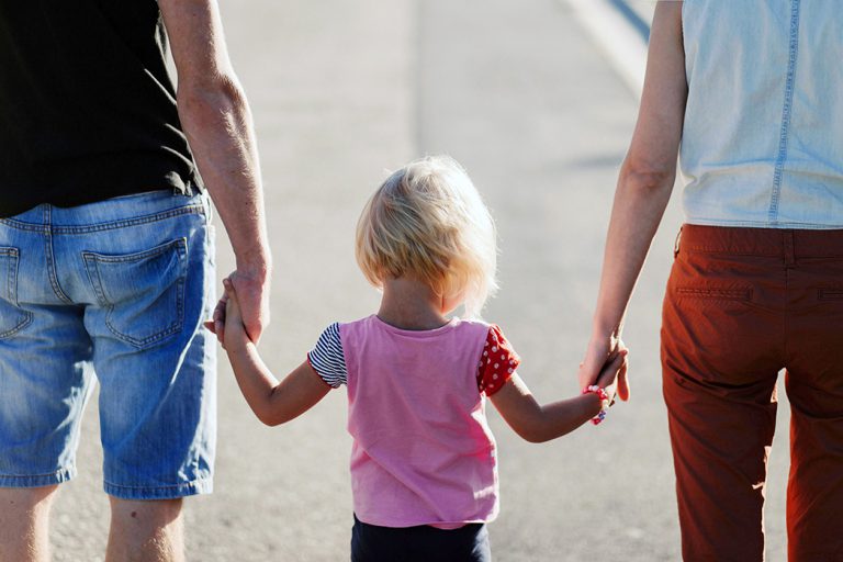 8. März – Internationaler Frauentag: Care-Arbeit gerecht verteilen und Familien entlasten