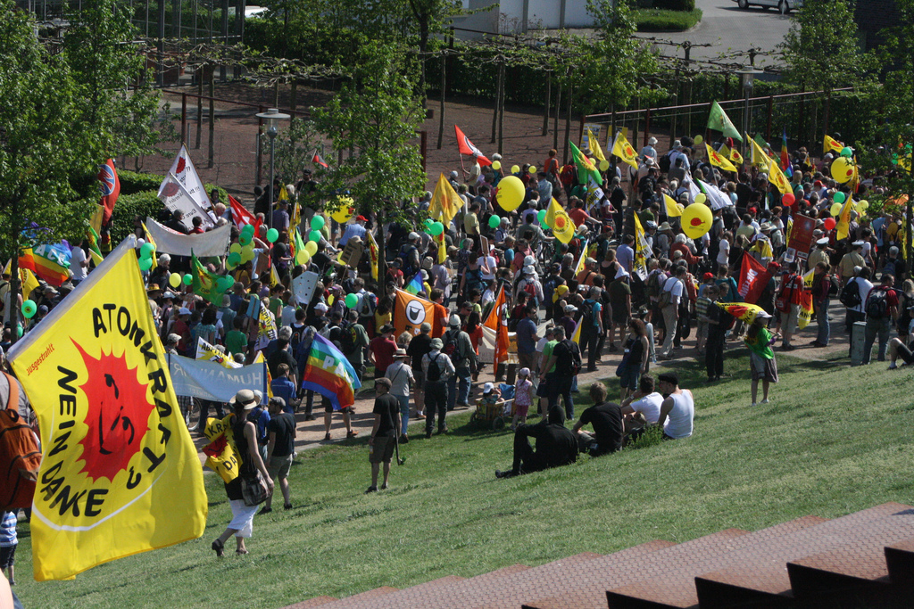 Demonstration „25 Jahre Tschernobyl“ am 25.4.2011 zur Urananreicherungsanlage in Gronau, NRW, Deutschland